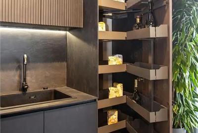 Spațiu comercial, de 62 mp, în Tractorul - 1