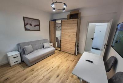 7 min metrou Romana| prima inchiriere| Calea Victoriei| centrala bloc - 2