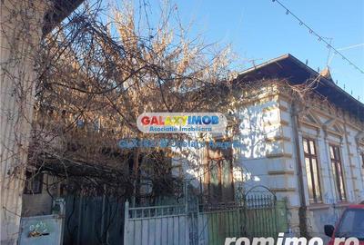 Unirii, Mitropolie, 2 vile interbelice, SU 290 mp, teren 300 mp - 5