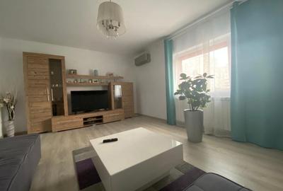 Apartament cu 3 camere decomandat, mobilat în 13 Septembrie - 2