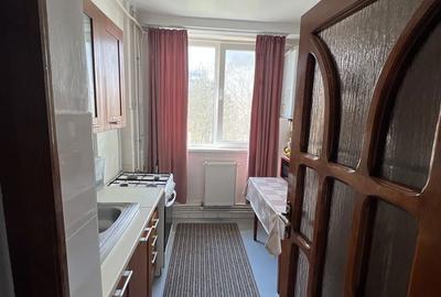 Apartament cu 3 camere semidecomandat în Țiglina 1 - 9