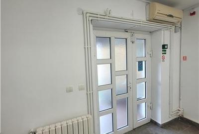 Spațiu comercial, de 70 mp, în Tomis III - 1