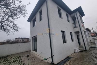 Casă individuală cu 5 camere cu Canalizare în Apărătorii Patriei - 3