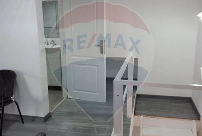 Apartament cu 4 camere semidecomandat, mobilat în Ultracentral - 4