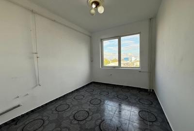 Apartament 2 camere, etaj 3,  mp 49 mp utili, zona Soarelui - 9
