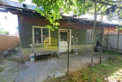 Casa singur in curte Mure? Mure?eni - 1