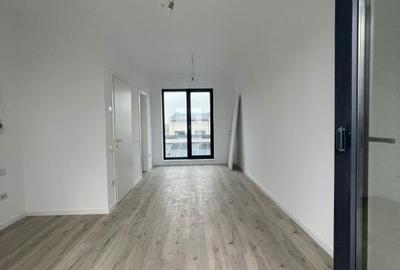 Casă cu 4 camere cu Canalizare în Central