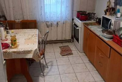 Apartament cu 3 camere în Central - 2