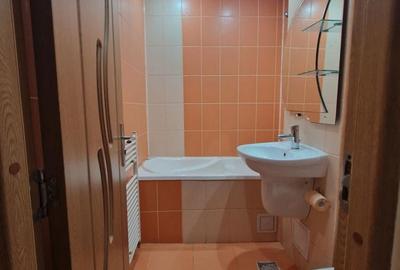 Apartament cu 2 camere semidecomandat în Hunedoara - 1