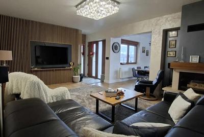 Casă cu 4 camere în Central - 8