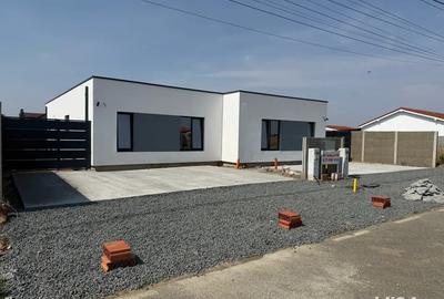 Proprietar vand 1 2 Duplex Sag Manastire - 1