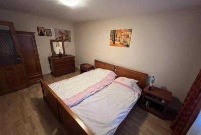 Apartament 4 camere, 100 mp, etaj 3, zona Longinescu - 7