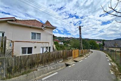 CASA IN BERISLAVESTI - LA 8 KM DE CALIMANESTI - 2