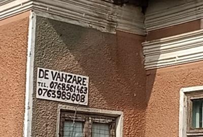 Casă individuală cu 5 camere cu Teren 3100 Mp în Segarcea-Deal - 1