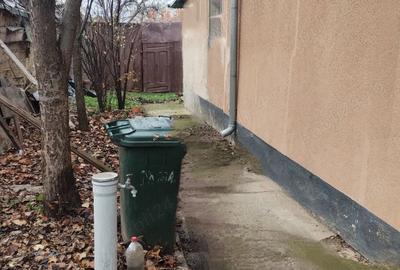 Casă cu 4 camere cu Teren 310 Mp în Central - 1