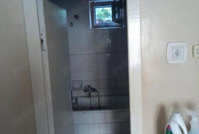 Casă cu 3 camere în 23 August - 9