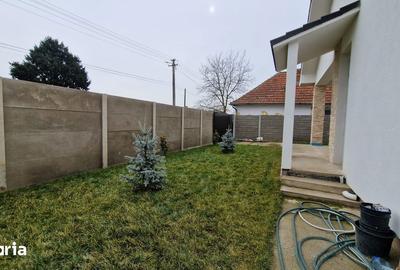 Casă cu 3 camere cu Teren 265 Mp în Bucovăț - 2