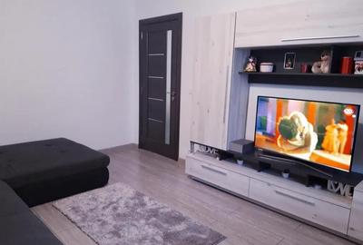 Apartament cu 2 camere, decomandat- zona Centru Civic - 2