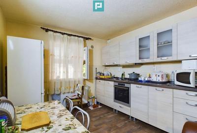 Casă cu 5 camere cu Teren 400 Mp în Utvin - 7