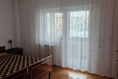 Apartament cu 3 camere decomandat în Rahova - 5