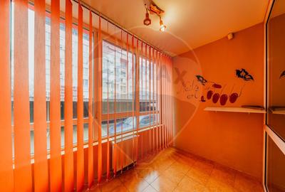 Apartament cu 2 camere semidecomandat, mobilat în UTA