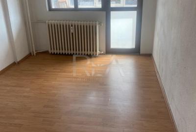 Apartament cu 4 camere decomandat în Pantelimon - 3