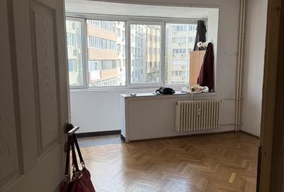 Apartament cu 2 camere decomandat în Sala Palatului - 17