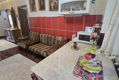 Apartament cu 4 camere decomandat în George Enescu - 5