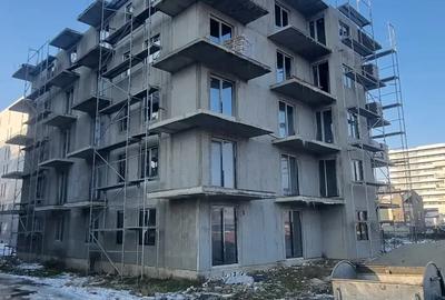 Apartament cu 2 camere semidecomandat în Tomis Nord - 6