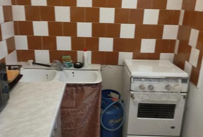 Garsonieră decomandată în Central - 1