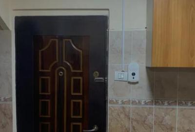 Camera de camin cu baie si bucatarie - zona Uzina 2 - 5
