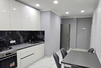 Apartament cu o camera de vanzare Tractorul - 2