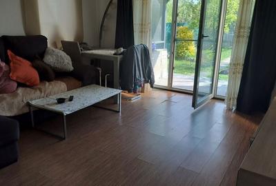 Casă cu 5 camere cu Teren 900 Mp în Central - 3