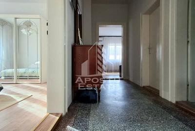 Casa Spatioasa cu Teren Generos in Vladimirescu - 11