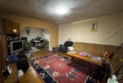 Vanzare casa 5 camere Bucuresti Noi - Parc Bazilescu - 1