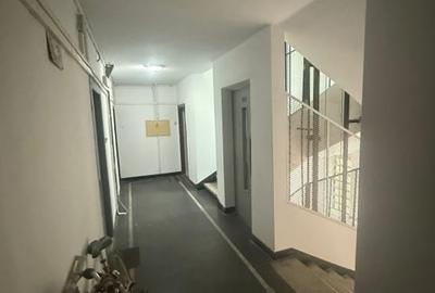 Apartament cu 3 camere semidecomandat, mobilat în Romană - 14