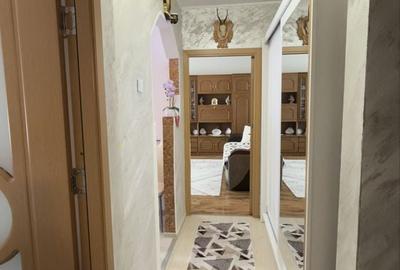 Apartament cu 2 camere decomandat în Tudor - 2