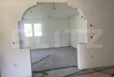 Casa de vanzare cu teren, in Pojorata, la sosea asfaltata - 4