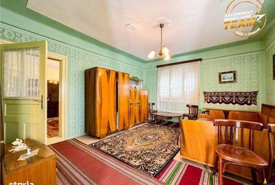 Casă cu 3 camere cu Teren 1664 Mp în Zagon - 8