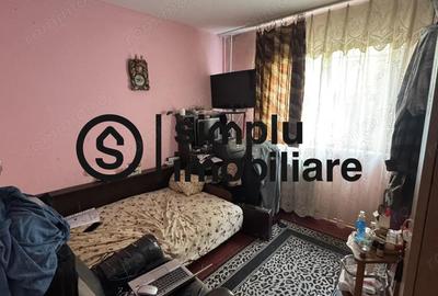 2 semidecomandate, parter, Craiovita - 67 500 Euro - 3