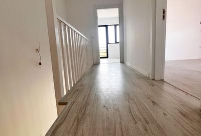 Casa tip duplex - 3 camere - 2 bai - teren 210 mp - Acces facil - 3