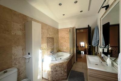 Vanzare - Vila cu piscina si finisaje premium - Otopeni - 11