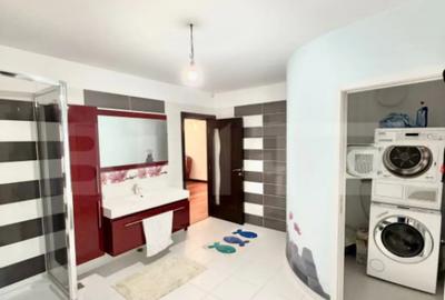 Casă cu 7 camere cu Teren 1800 Mp în Central - 9