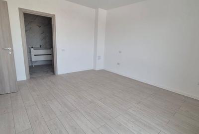 Apartament cu 3 camere în Titan - 12