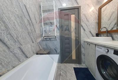 Vanzare Apartament cu 3 camere lux cu vedere la lac in zona Tomis Nord - 22