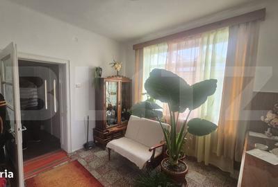 Casă cu 4 camere cu Teren 500 Mp în Titulescu - 11