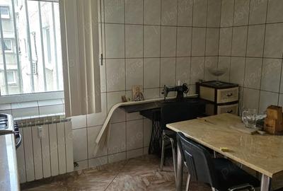 Apartament 3 camere Str. Ma?ina de Paine nr. 3, Sector 2, Bucure?ti - 4