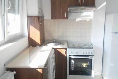 Apartament cu 2 camere semidecomandat în Păcii - 2