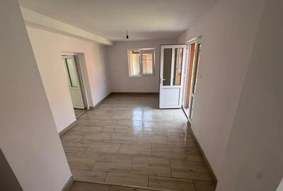 Casă cu 5 camere în Central - 7