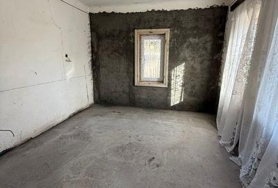 Casă cu 3 camere cu Teren 900 Mp în Central - 6